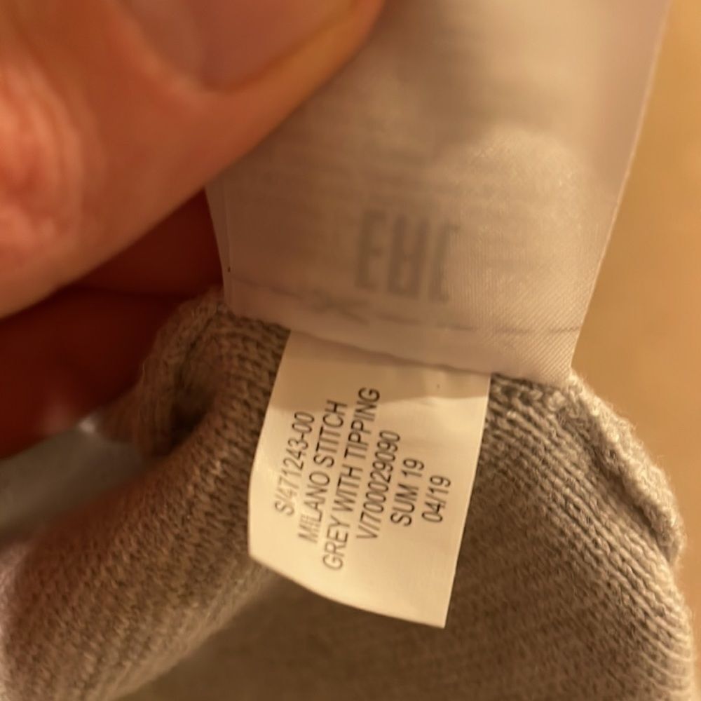 Banana Republic light grey woman’s jacket with black pipping - Picture 13 of 13